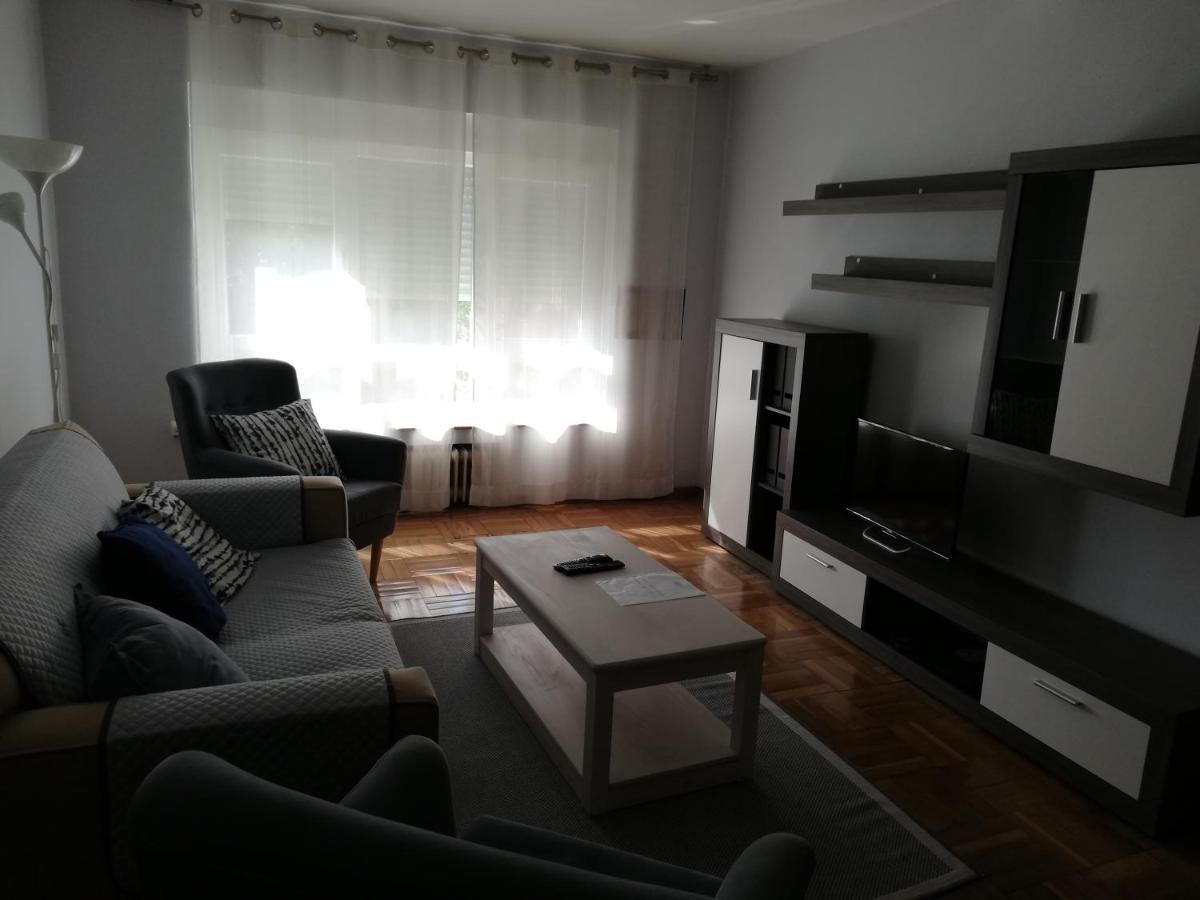 Apartamento Dominicos Oviedo Exterior photo